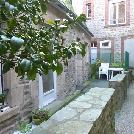 Holiday home Quai Vauban Saint-Vaast-la-Hougue