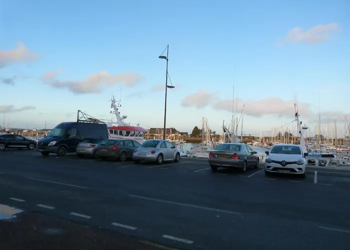 Quai Vauban Saint-Vaast-la-Hougue
